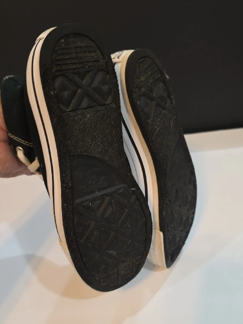 Converse Chuck Taylor All Star Women's High Top Sneakers - Black Size 6